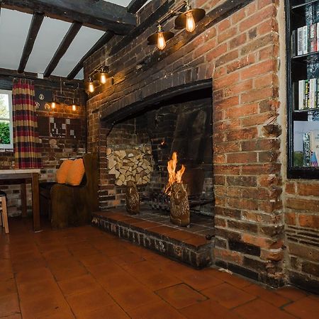 The Red Lion Pub & Kitchen Bed & Breakfast Didcot Exterior photo